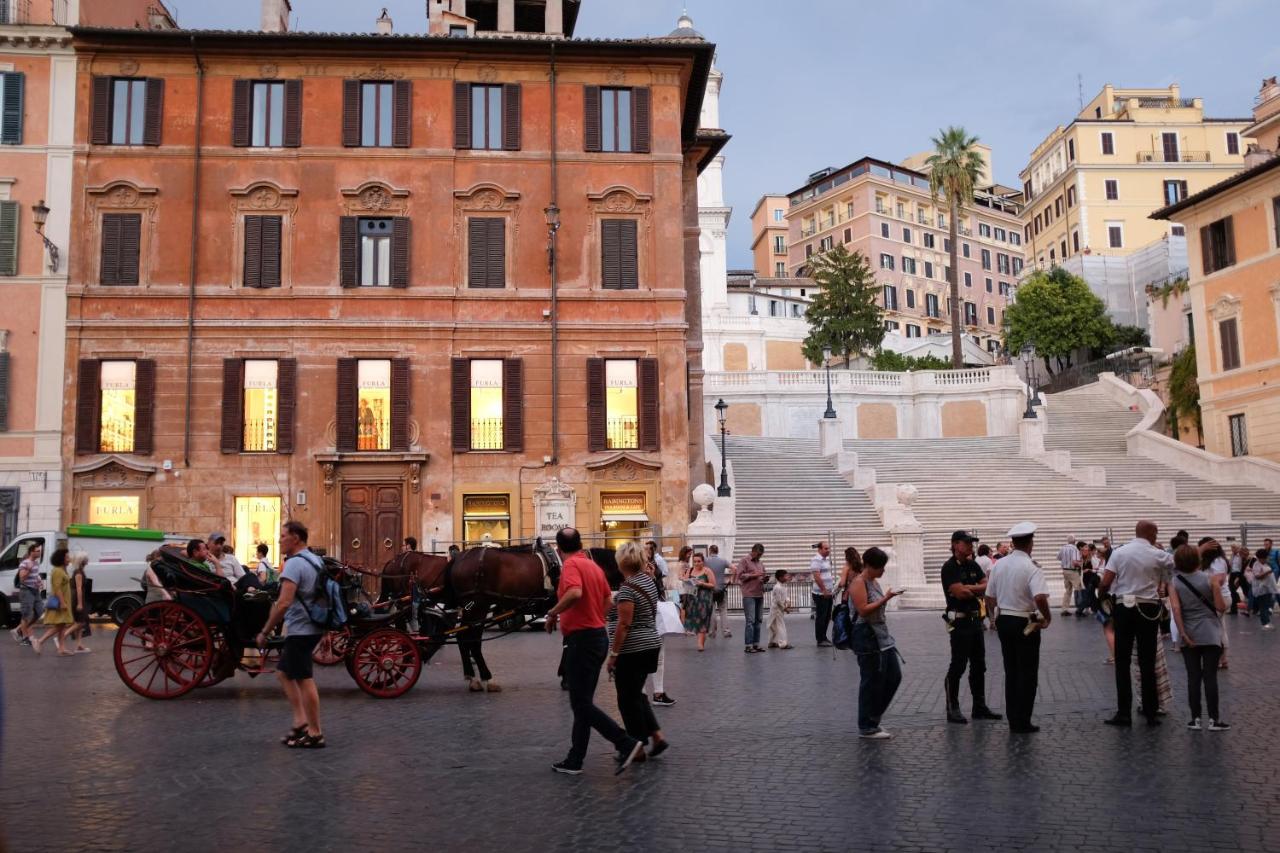 Апартаменты Joivy Trevi Fountain'S Relais Рим Экстерьер фото